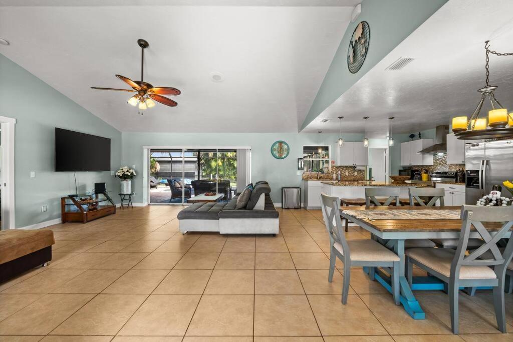 Sunny Oasis Getaway -Heated Pool-Mini Golf-Near Beach Nokomis Exterior foto