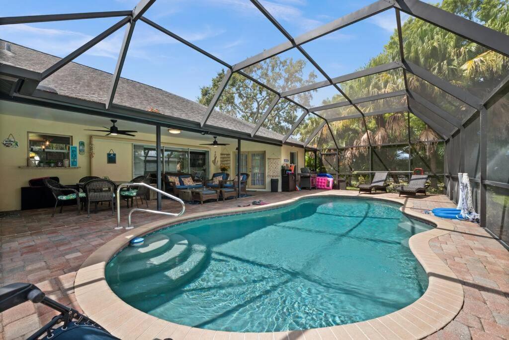 Sunny Oasis Getaway -Heated Pool-Mini Golf-Near Beach Nokomis Exterior foto