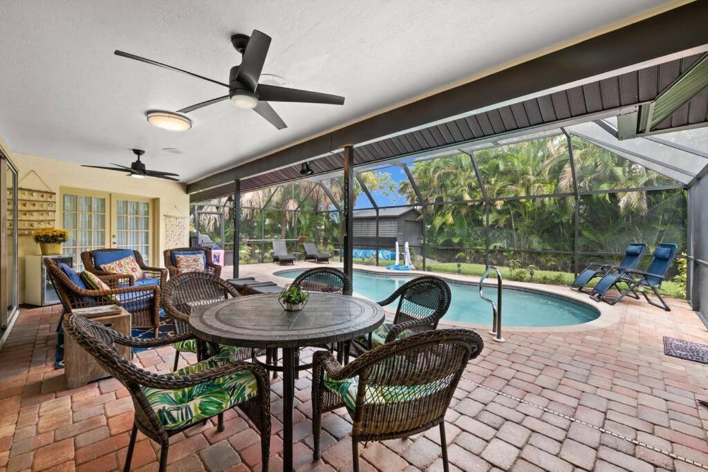 Sunny Oasis Getaway -Heated Pool-Mini Golf-Near Beach Nokomis Exterior foto