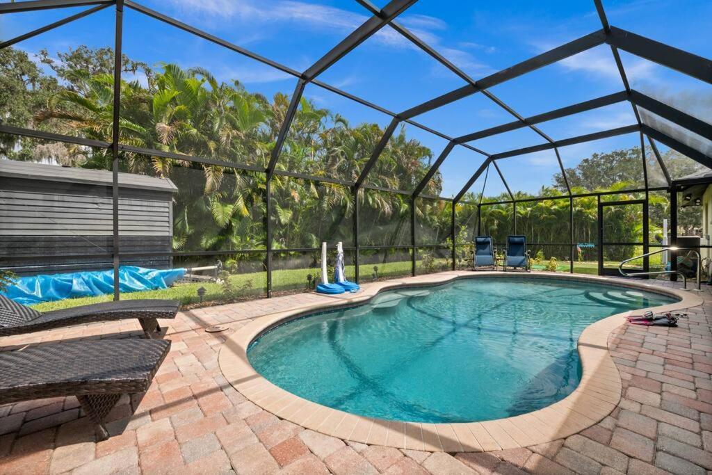 Sunny Oasis Getaway -Heated Pool-Mini Golf-Near Beach Nokomis Exterior foto